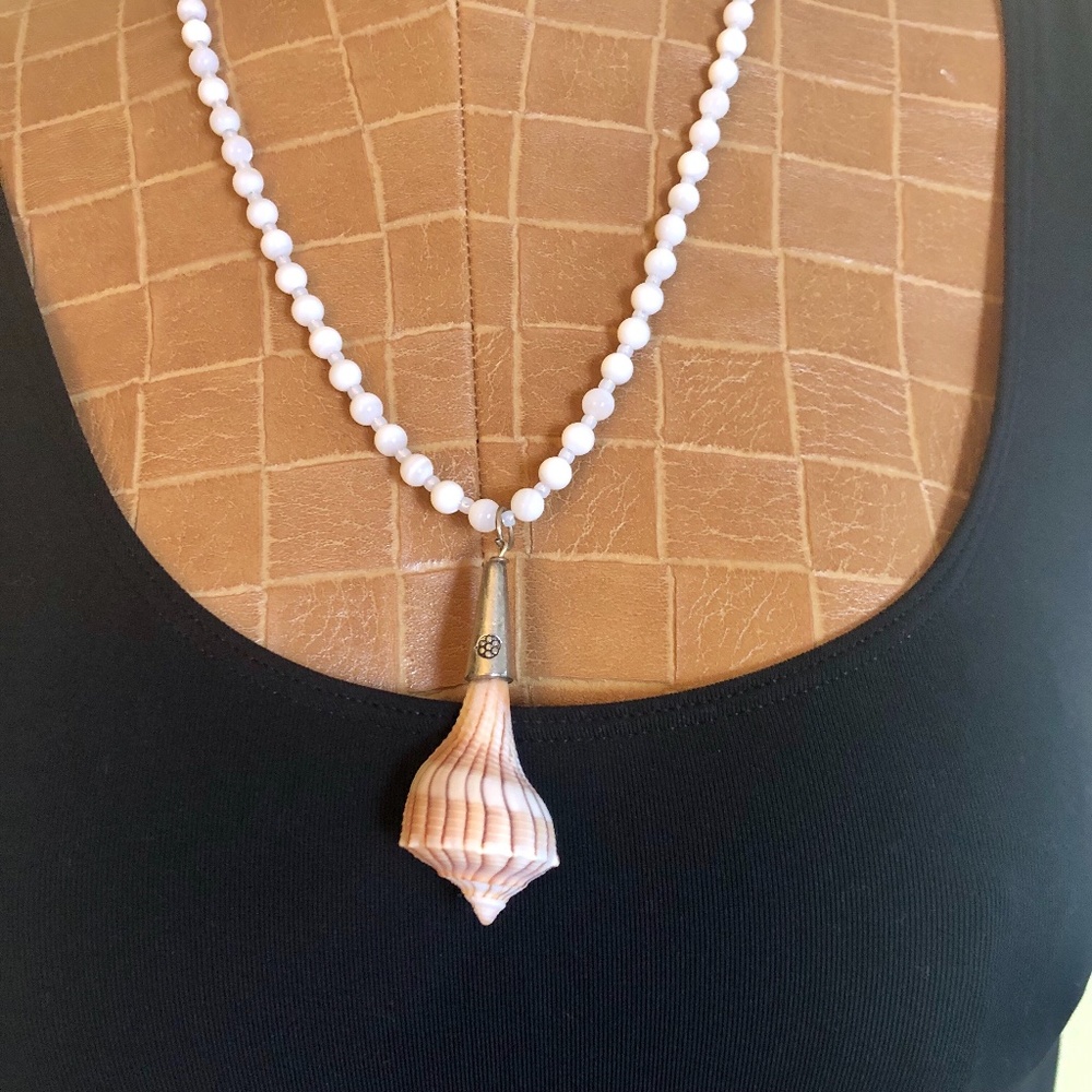 NEW Shell Beaded Necklace (One of A Kind)
